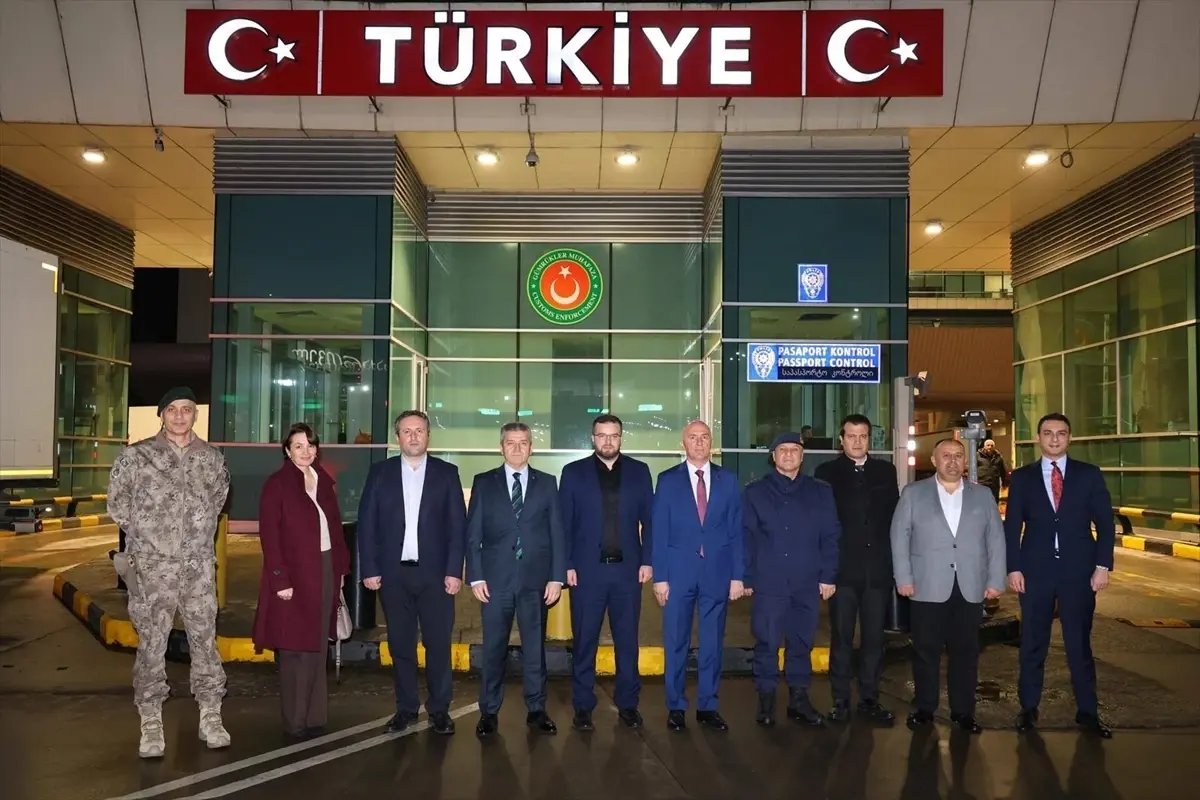 Sarp Sınır Kapısı'nda iftar programı düzenlendi