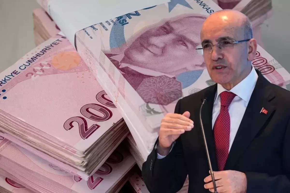 Bakan Şimşek yükselen enflasyonu tek nedene başladı