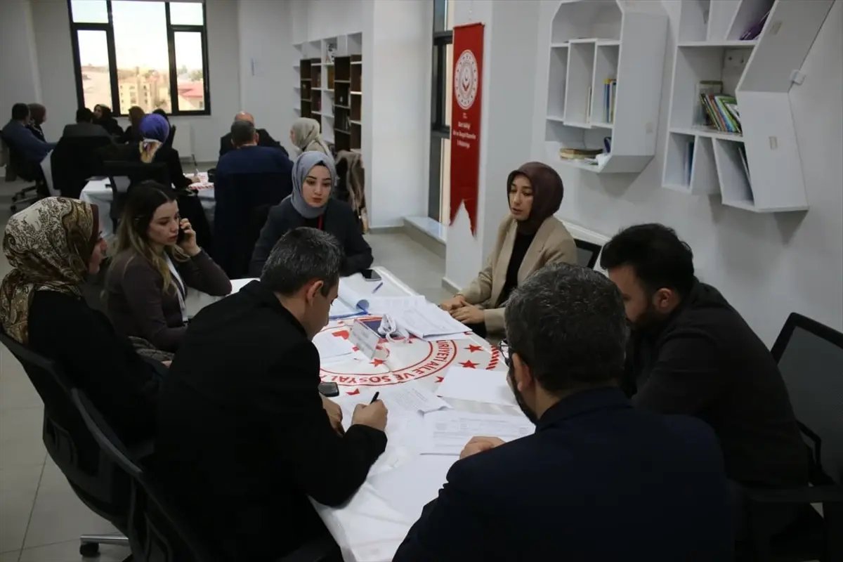 Siirt'te "Kadına Yönelik Şiddetle Mücadele İl Eylem Planı Çalıştayı" yapıldı