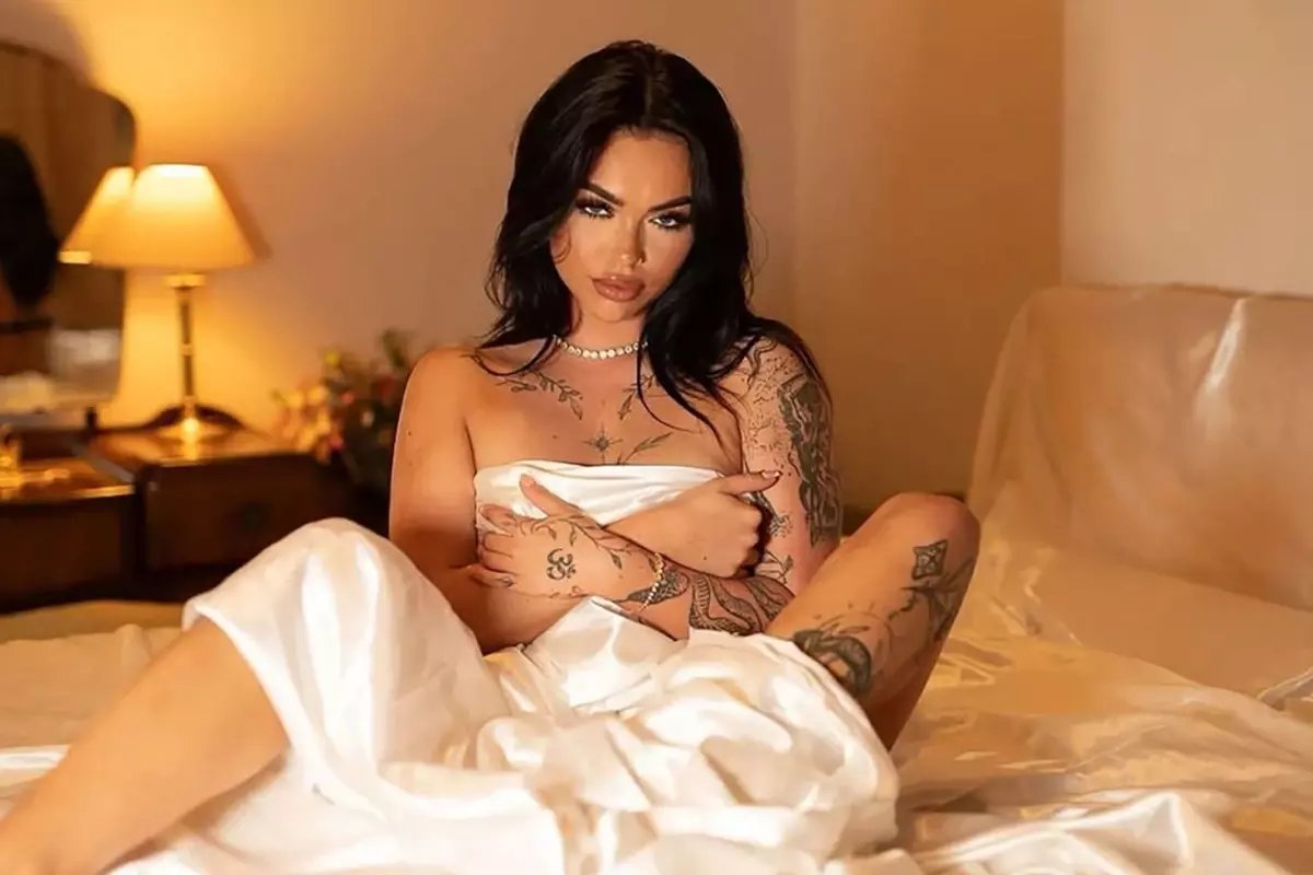 21 yaşındaki OnlyFans içerik üreticisine aşık olup yuvasını dağıttı