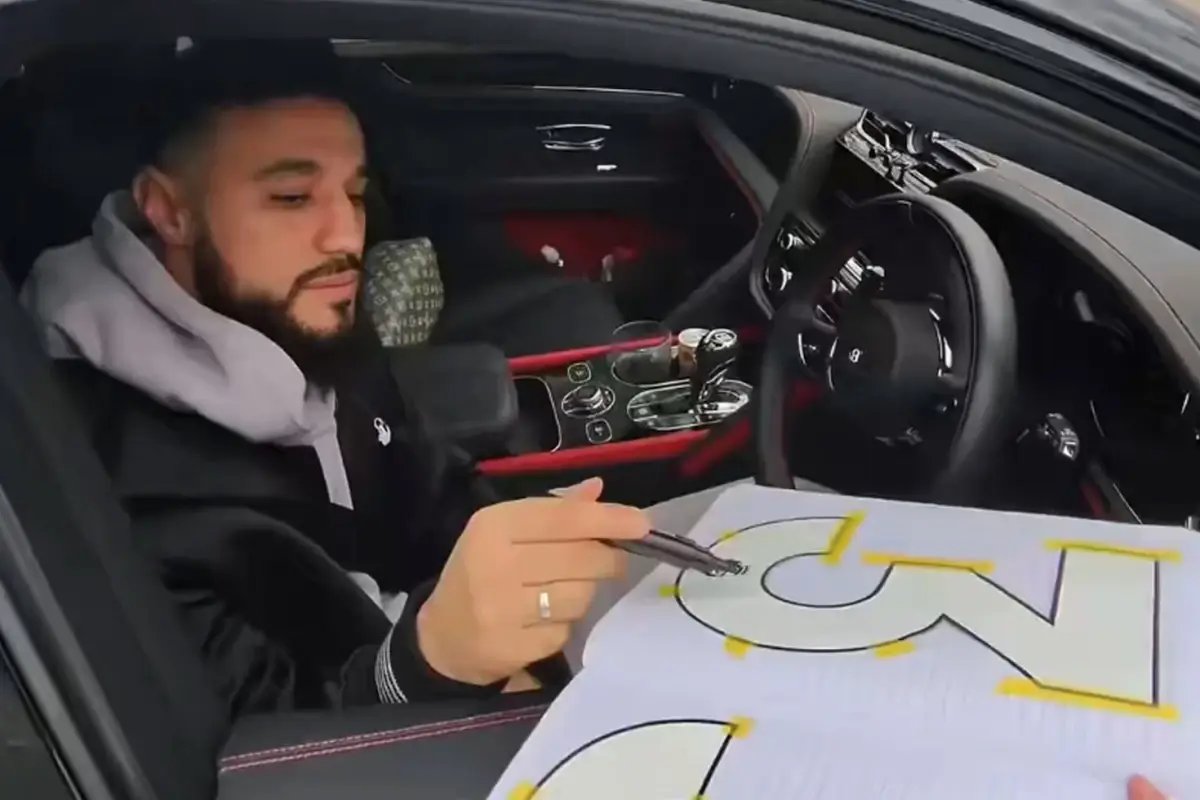 Dünya yıldızından kan emicilere olay hareket