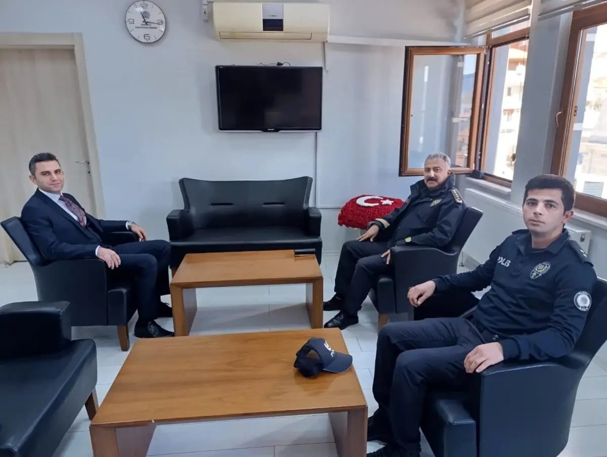 Selendi'de güvenlik zirvesi