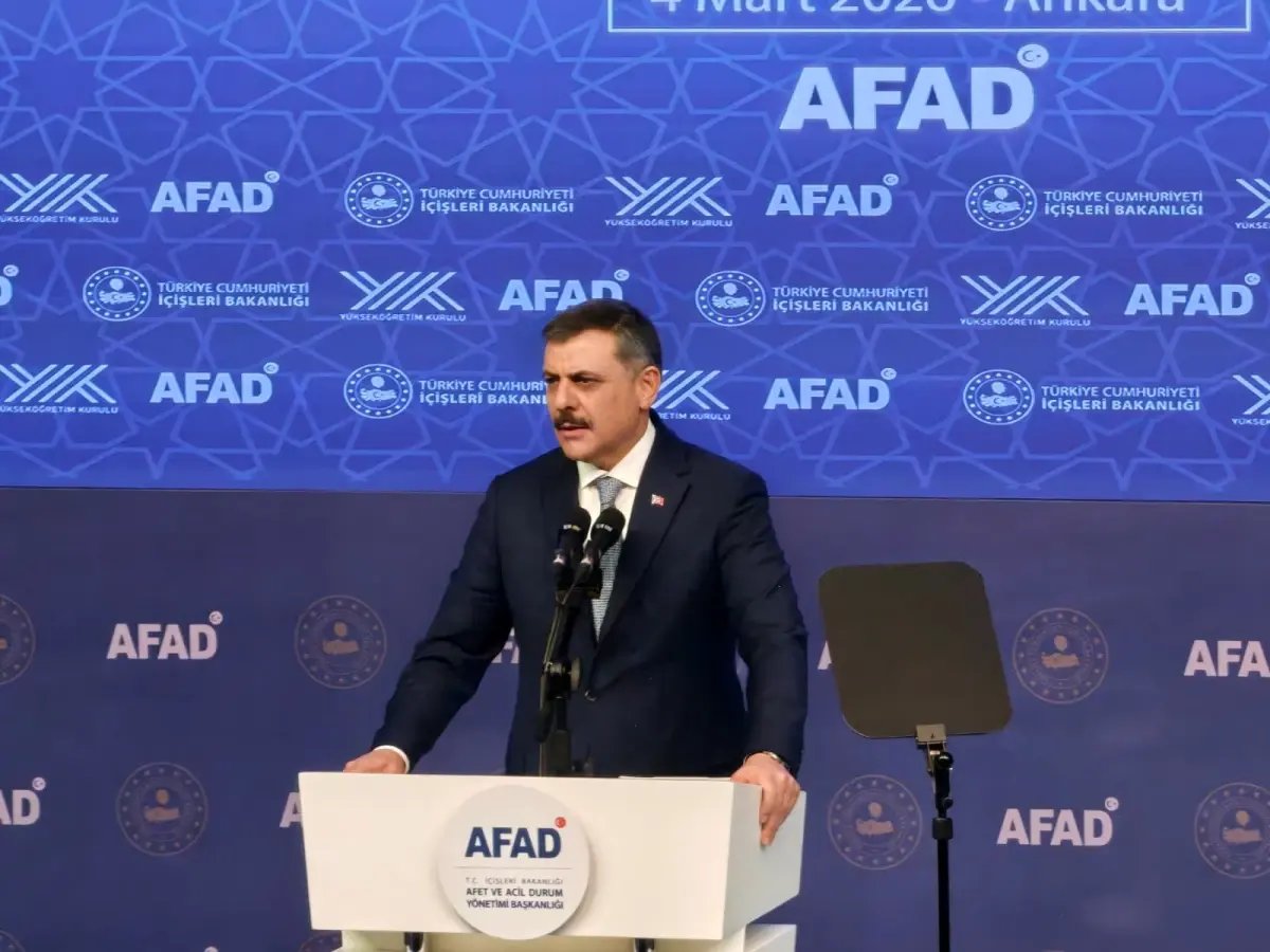 İçişleri Bakanı Çiftçi: Üniversitelerde Afete Hazırlık Tatbikatları Yapılacak