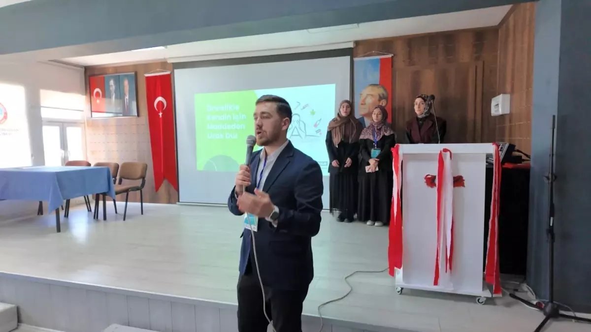 Akran Gücüyle Temiz Gelecek Projesi, Bağımlılıkla Mücadelenin Önemi Vurgulandı