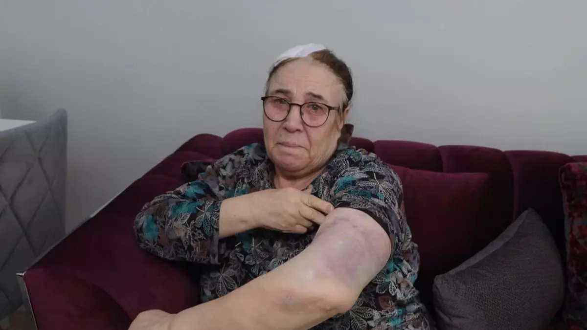 Esenyurt'ta bir yıldır tehdit ettiği çifti sopayla darbetti / Ek bilgi