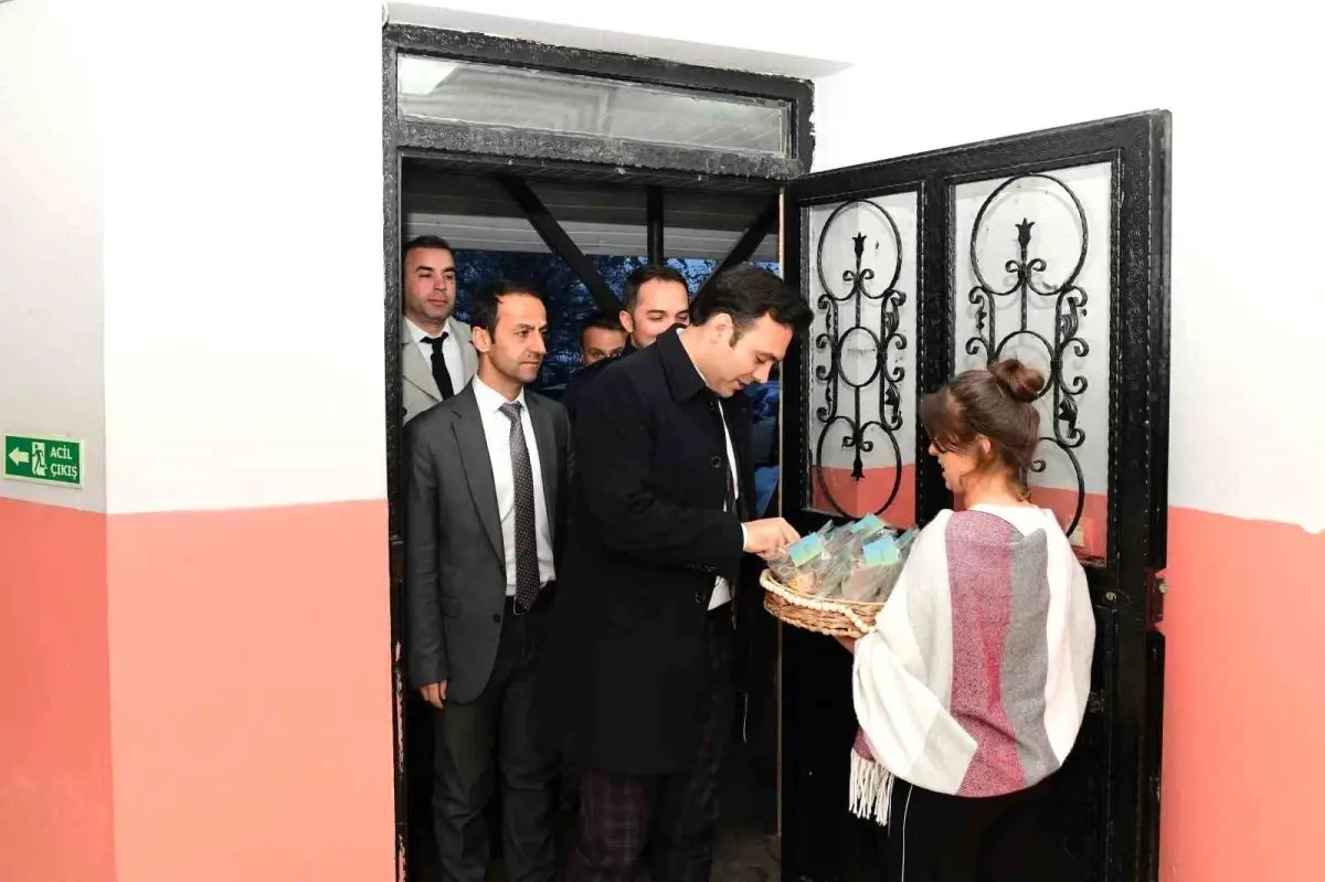 Çatak'ta öğrencilerle iftar programı düzenlendi