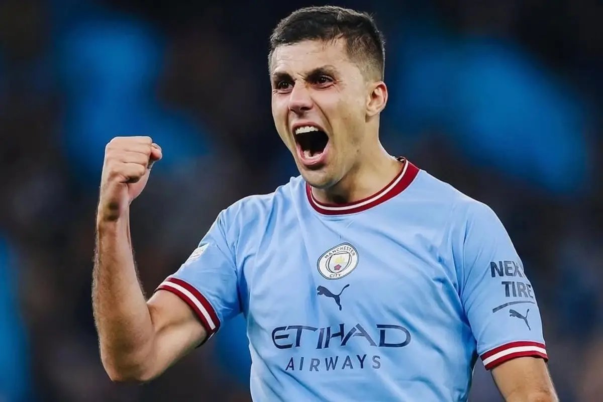 Manchester City, zamanında 350 milyon euro bonservis istediği Rodri'yi sudan ucuza satıyor