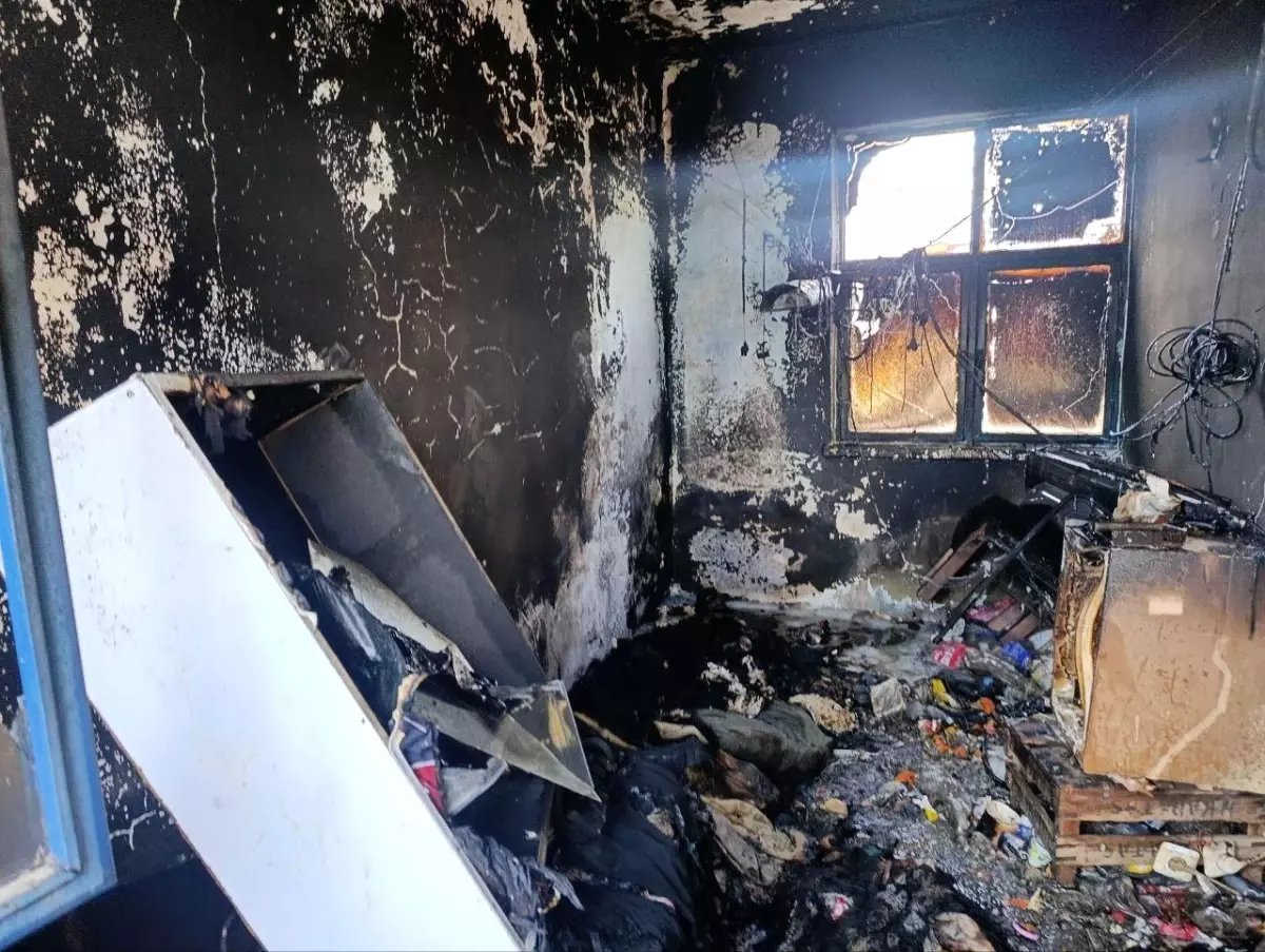 Kahramanmaraş'ta evde çıkan yangında 1 kişi hayatını kaybetti