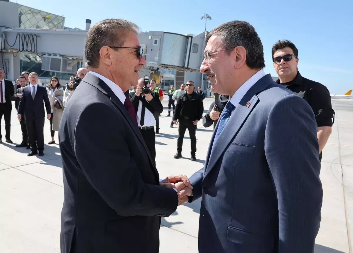Cumhurbaşkanı Yardımcısı Yılmaz, KKTC'de / Ek bilgi ve fotoğrafla