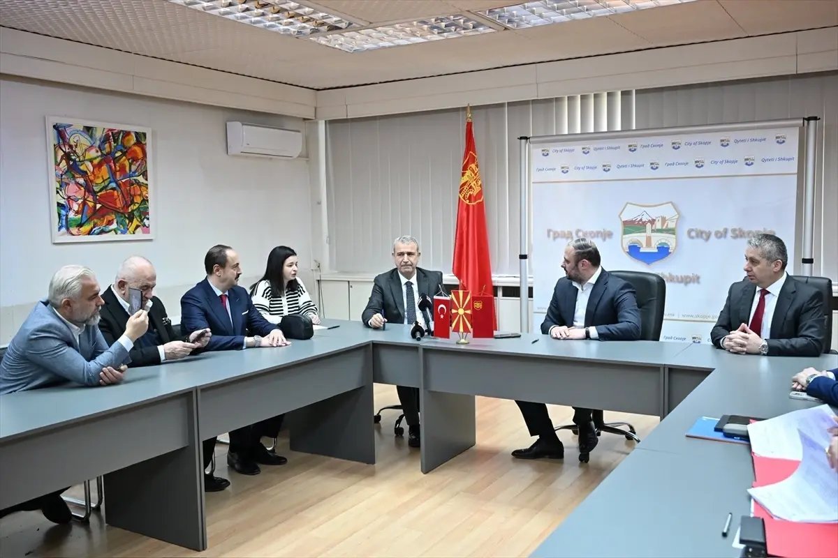 Üsküp'teki Osmanlı mirası Taşköprü dekoratif ve mimari aydınlatmaya kavuşacak