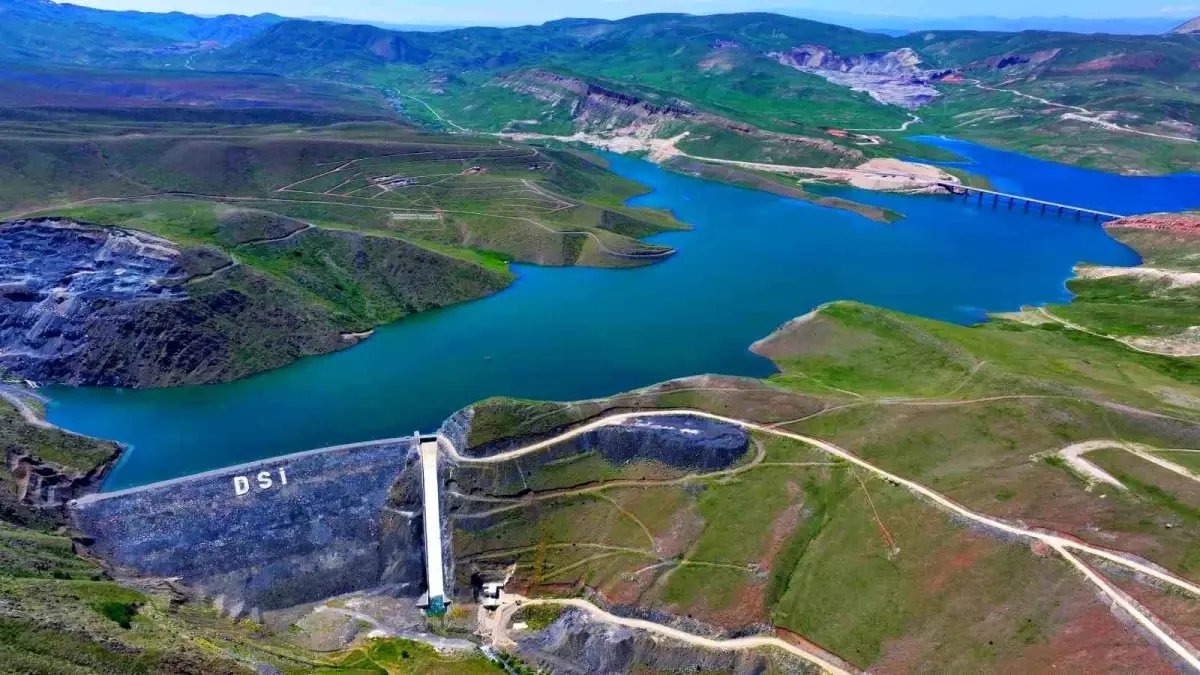 Erzincan'da son 23 yılda su yatırımlarıyla tarım ve enerjiye katkı