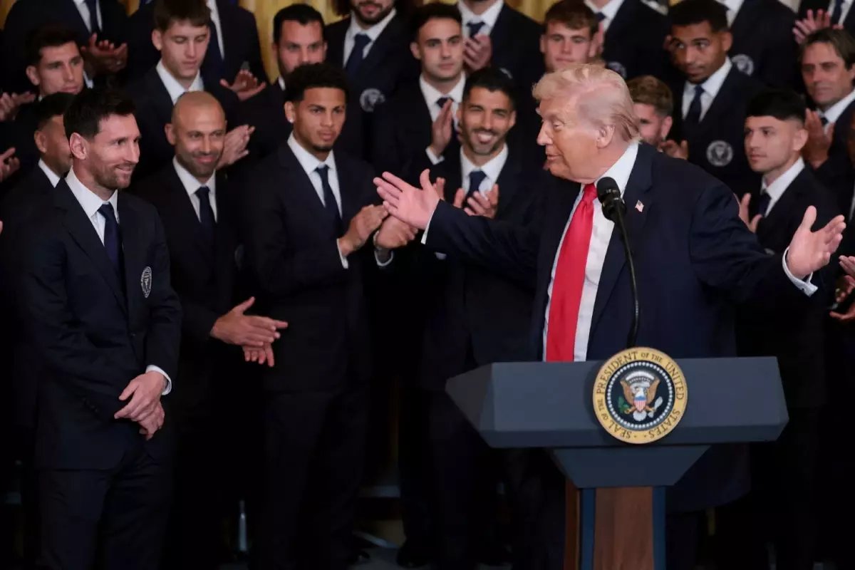 Tepki yağıyor! Trump İran'ı nasıl katlettiğini anlattı, Messi alkışladı