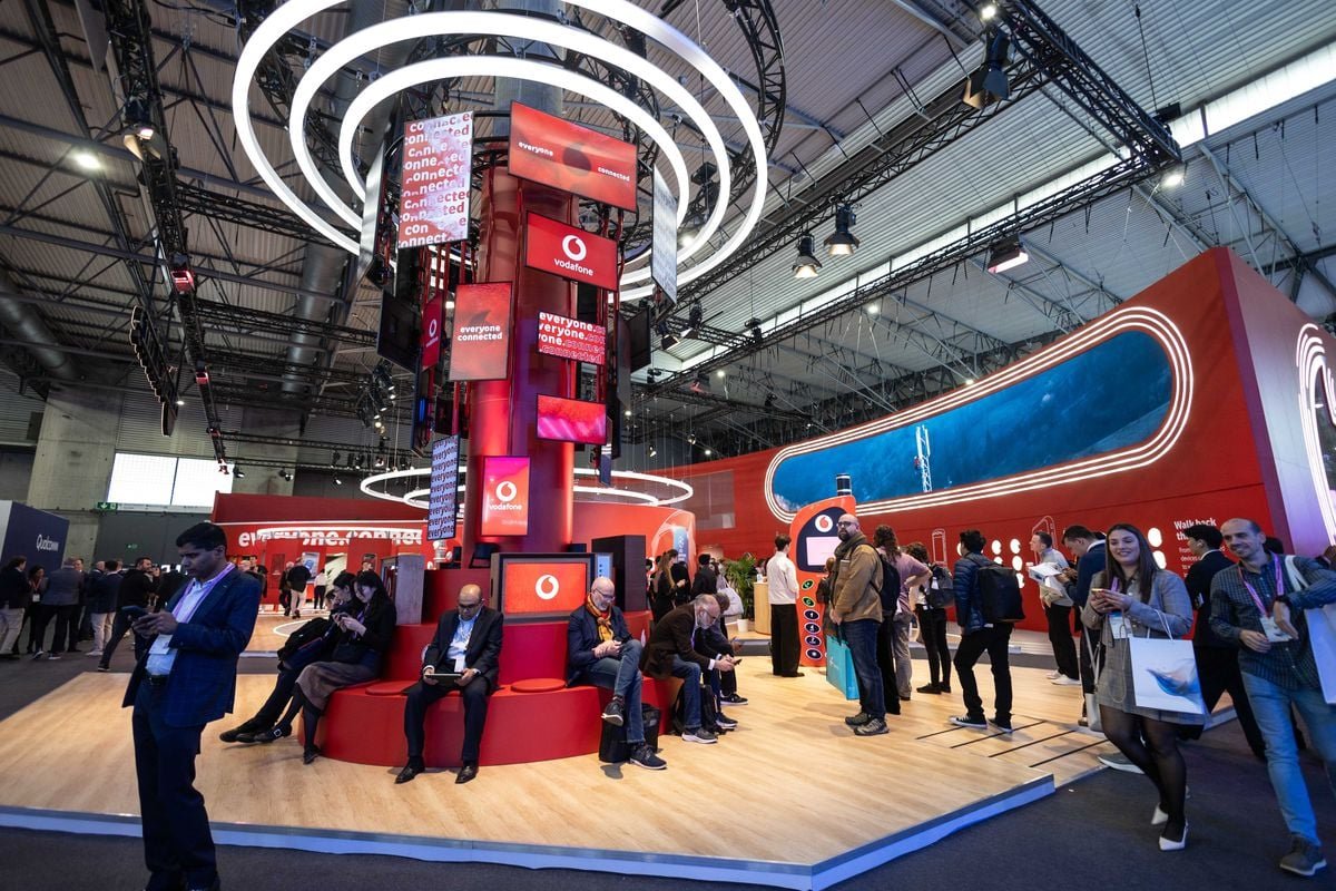 Mobil Dünya Kongresi'nde Vodafone standına yoğun ilgi