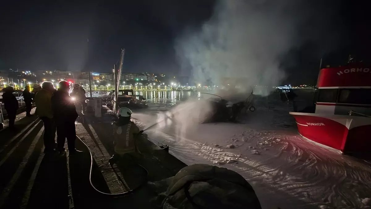 Şile'de bir yatta çıkan yangın söndürüldü