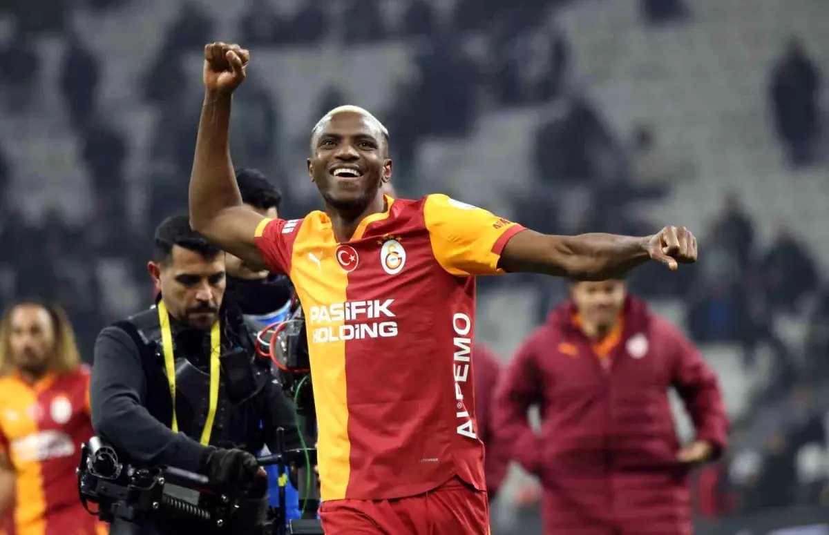 Galatasaray maç sonu üçlüsü Victor Osimhen'den