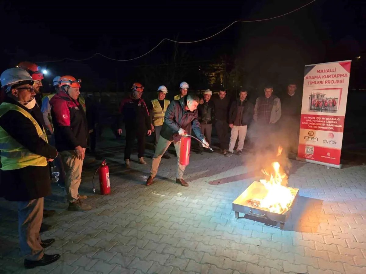 Akşehir'de MAK projesi kapsamında afet bilinci eğitimleri sürüyor