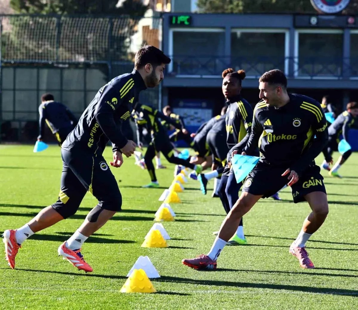 Fenerbahçe, Samsunspor maçı hazırlıklarını tamamladı