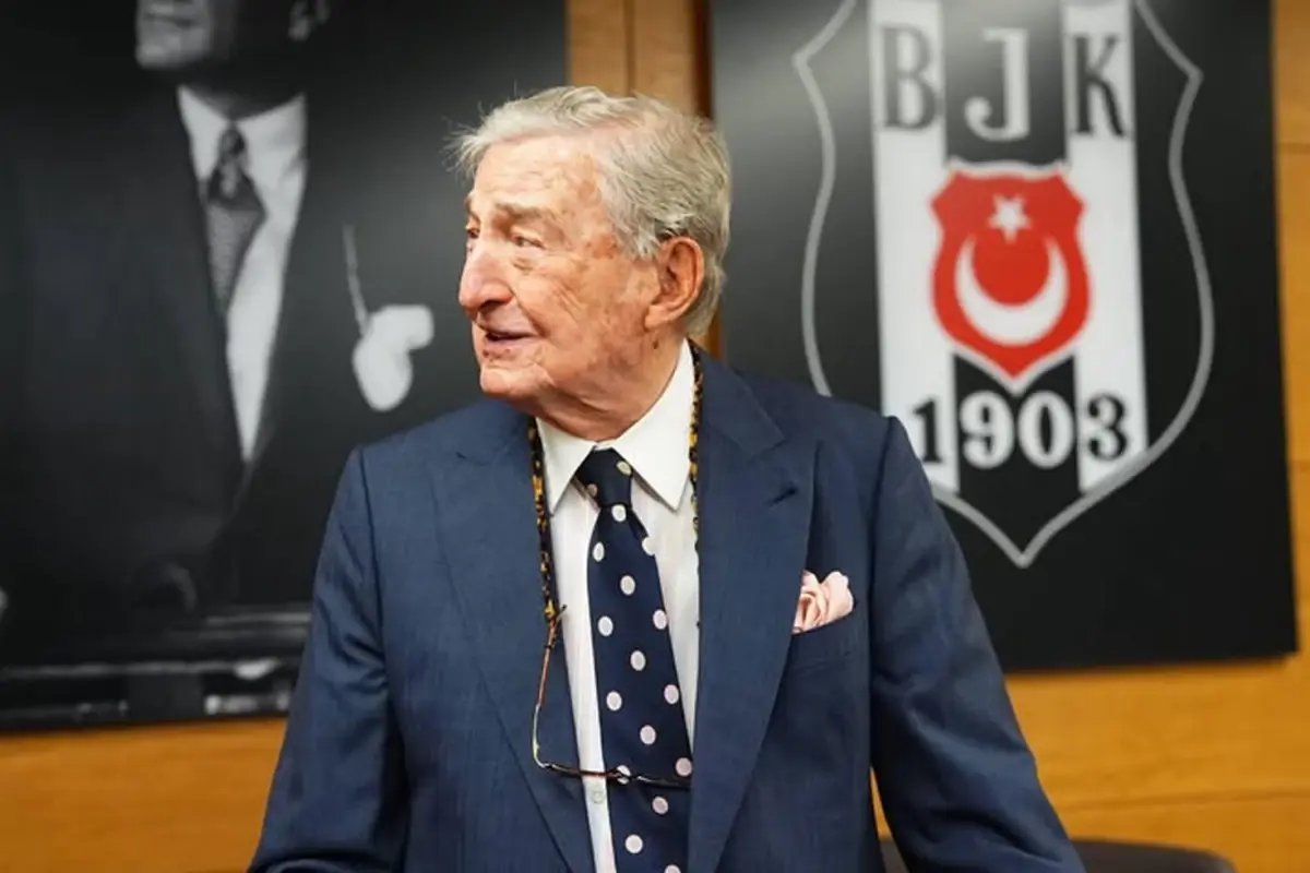 Rahmi Koç'un derbi sonrasında yaptığı hakem yorumu Beşiktaşlıları kızdıracak