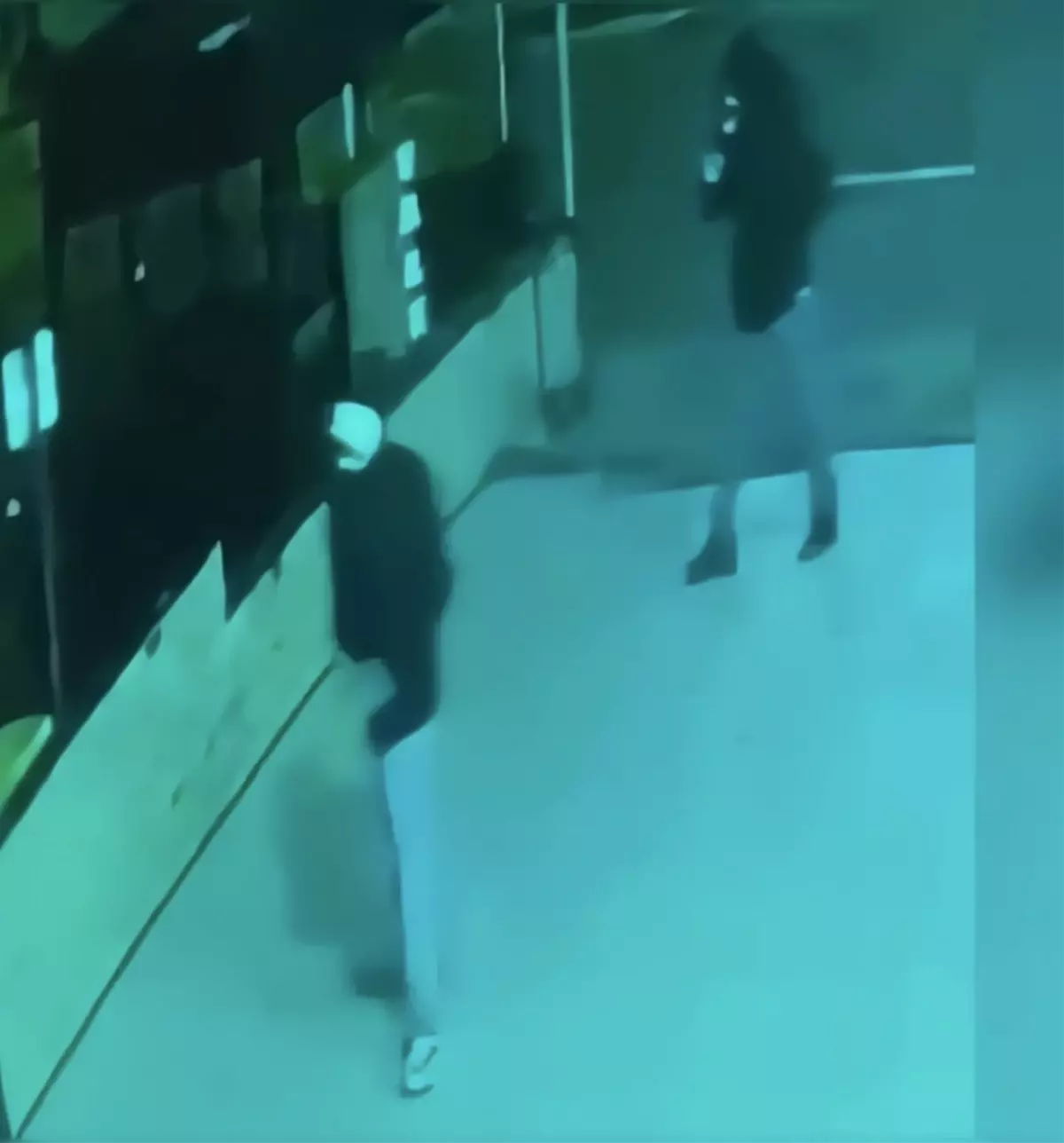 Etiler'de eğlence mekanı kundaklandı, sahibi öldürüldü: 'Biz yakarsak söndüremezler' diyen şüpheliler yakalandı