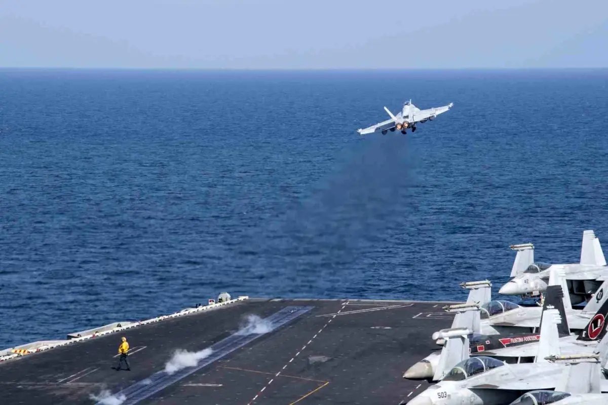 ABD ordusu: "İran'a ait 3 bini aşkın hedefi vurduk"