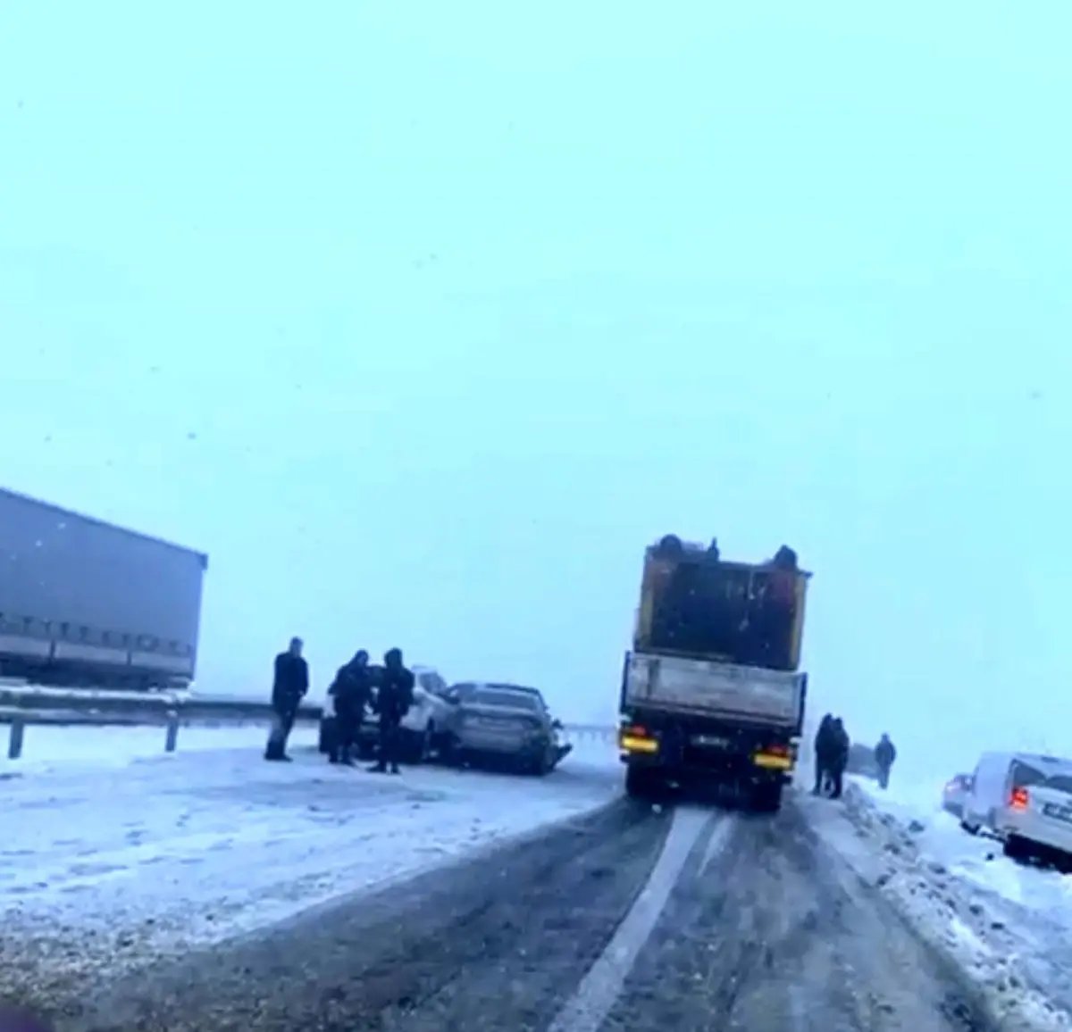 Diyarbakır'da 10 araçlı zincirleme kaza