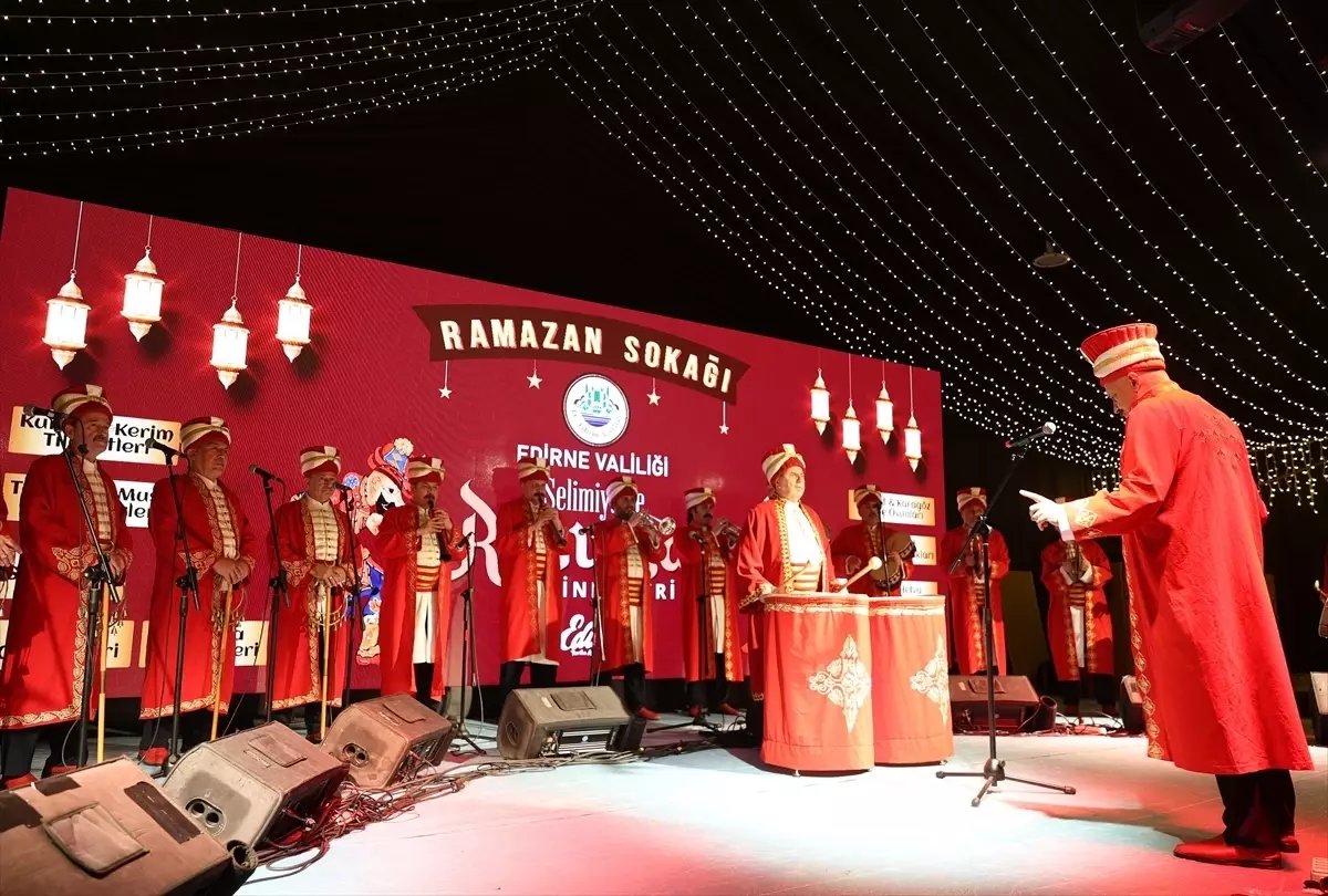 Edirne'de "Ramazan Vakti Mehter Ahengi" konseri verildi