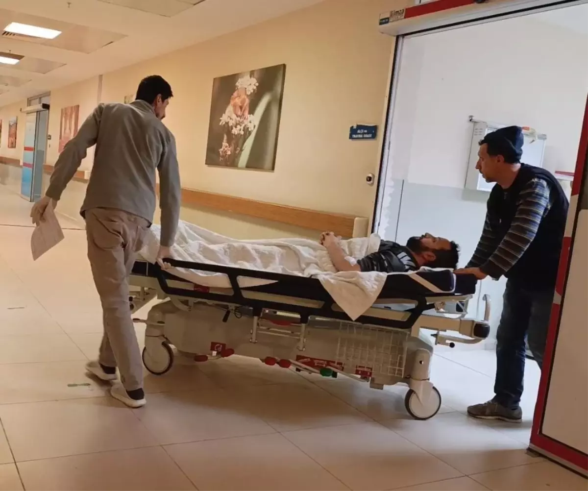 Tabancasını temizlerken sol bacağından yaralandı