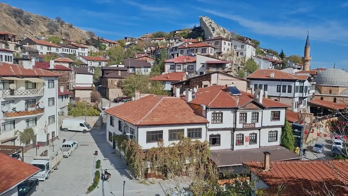 Beypazarı'nda ziyaretçi yoğunluğu yaşandı