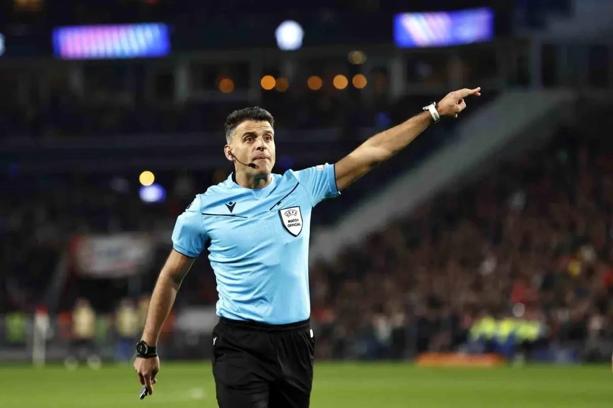 Galatasaray Liverpool maçını İspanyol hakem Jesus Gil Manzano yönetecek