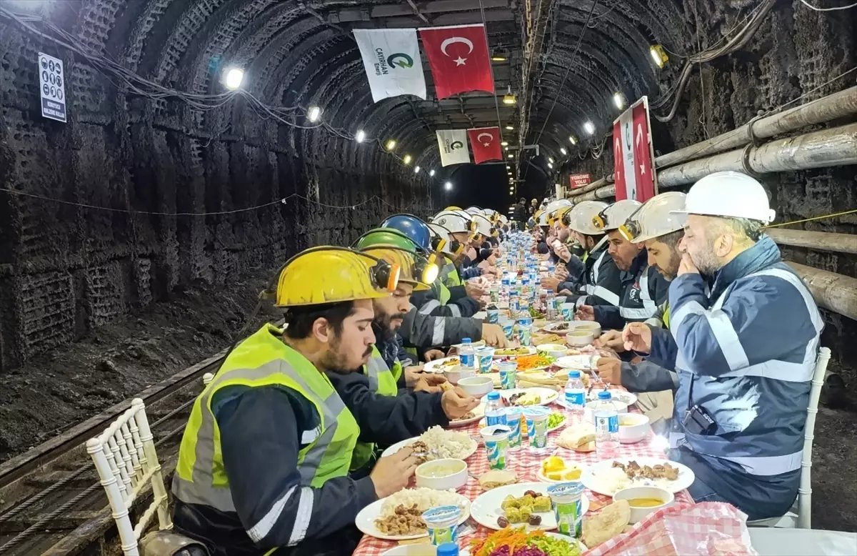 TÜRK-İŞ Genel Başkanı Atalay maden işçileriyle iftar yaptı