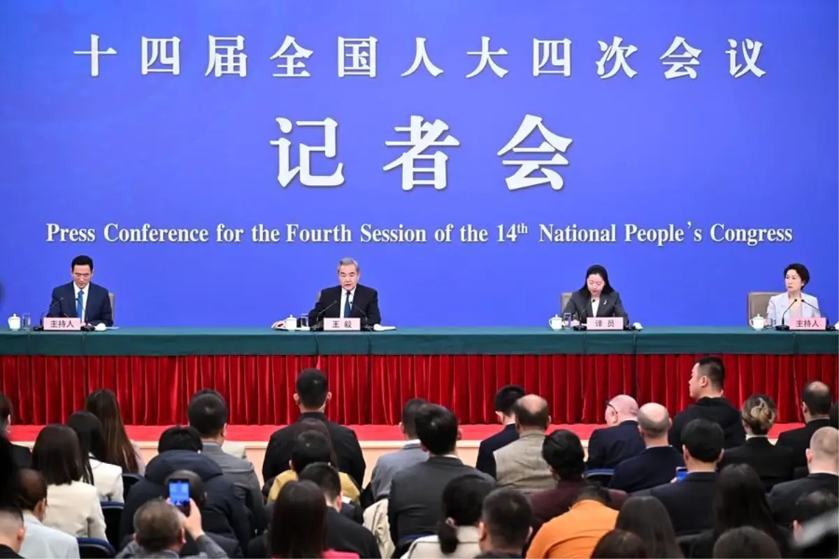 Çin Dışişleri Bakanı: Çin'in Önerdiği Küresel Yönetişim İnisiyatifi'nin Zamanlaması Son Derece Yerinde