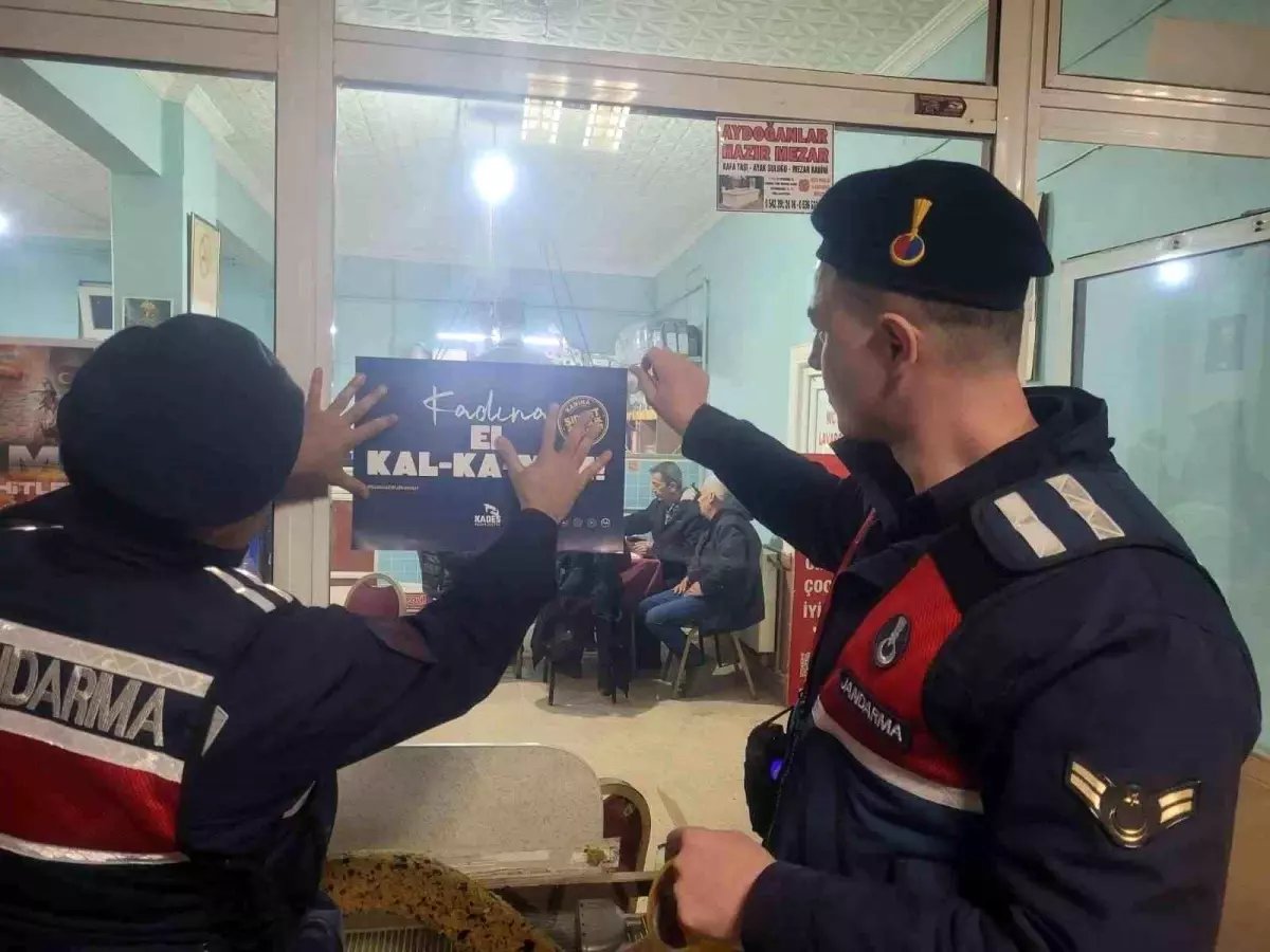 Bilecik'te 'Kadına El Kal-Ka-Maz' ve '18 Mart Şehitler Günü' bilgilendirme faaliyeti