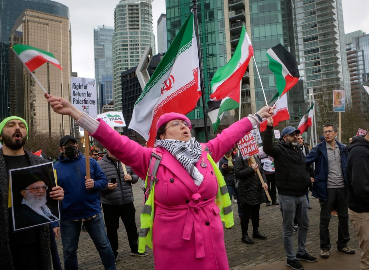 Albüm: Kanada'nın Farklı Bölgelerinde Halk Abd-İsrail'in İran'a Yönelik Saldırılarını Protesto Etti