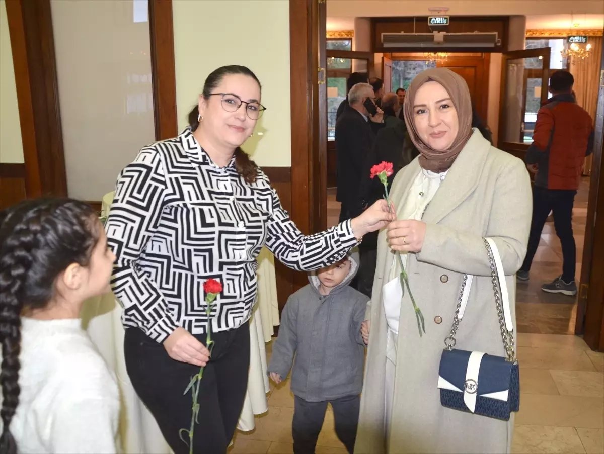 Karamürsel'de esnaf odaları ile kooperatifler iftar programında buluştu