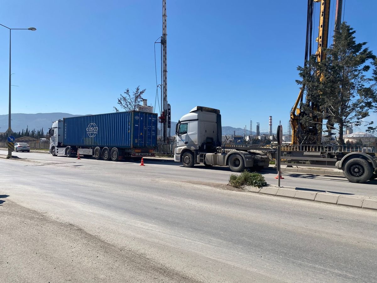 Körfez'de TIR Kazası: Bir Kişi Hayatını Kaybetti