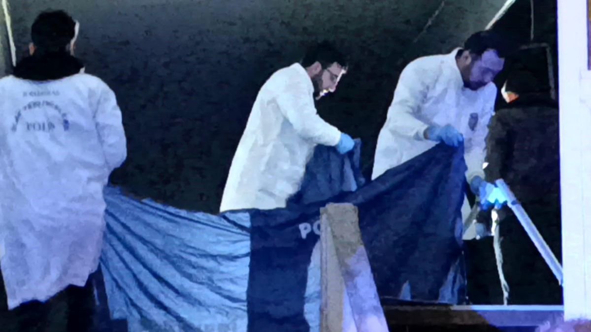 Metruk iş yerinde erkek cesedi bulundu