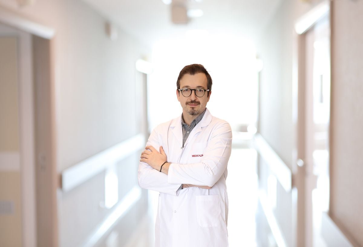 'Kolon kanserinden korunmak için 5-10 yılda bir kolonoskopi yapılmalı'