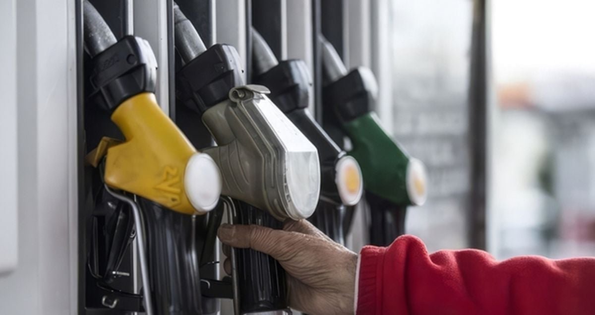 Güncel Akaryakıt fiyatları: 10 MART SON DAKİKA! Benzine, motorine, LPG'ye zam mı gelecek, ne kadar zam yapılacak?