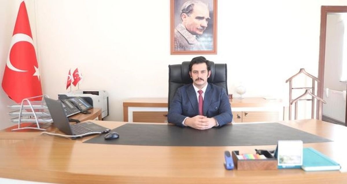 Mustafa Berat Kasımoğlu kimdir, evli mi? Ardahan Vali Yardımcısı Mustafa Berat Kasımoğlu kaç yaşında, nereli?