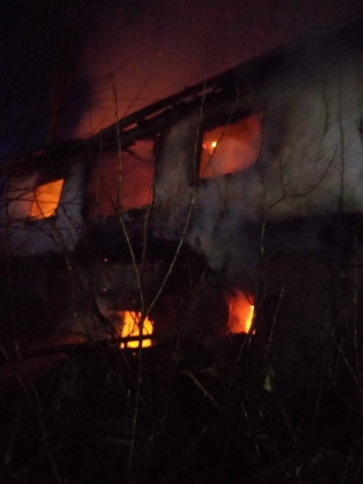 Afyonkarahisar'da evde çıkan yangın söndürüldü