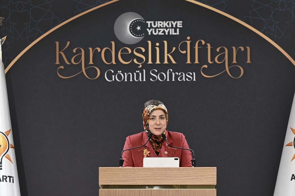 AK Parti Kadın Kolları Başkanı Ercan, "Türkiye Yüzyılı Kardeşlik İftarı" programında konuştu Açıklaması