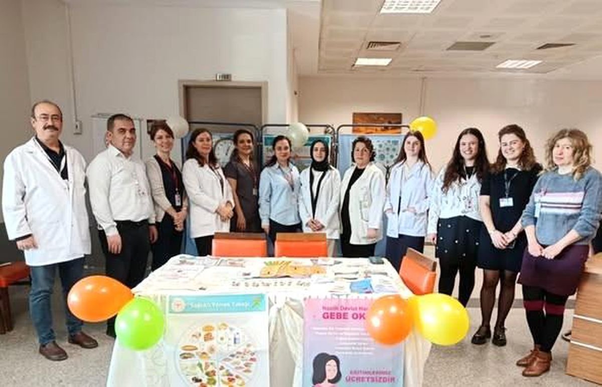 Nazilli Devlet Hastanesi'nde 'Ramazanda Sağlık' bilgilendirme standı kuruldu