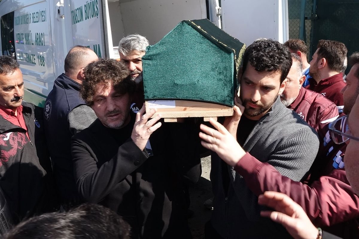 Trabzonspor'da hayatını kaybeden Orhan Kaynak için anma töreni düzenlendi