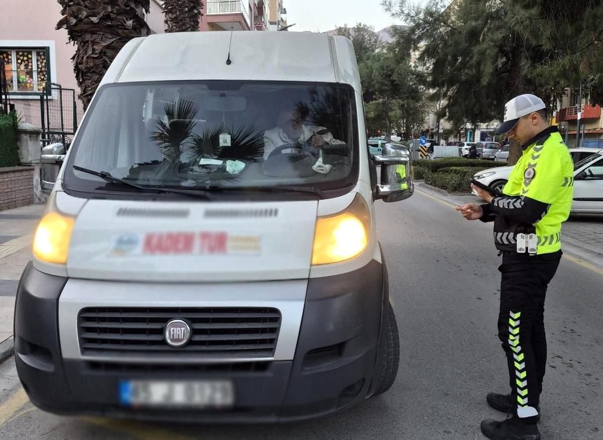 Manisa'da okul servislerine sıkı denetim