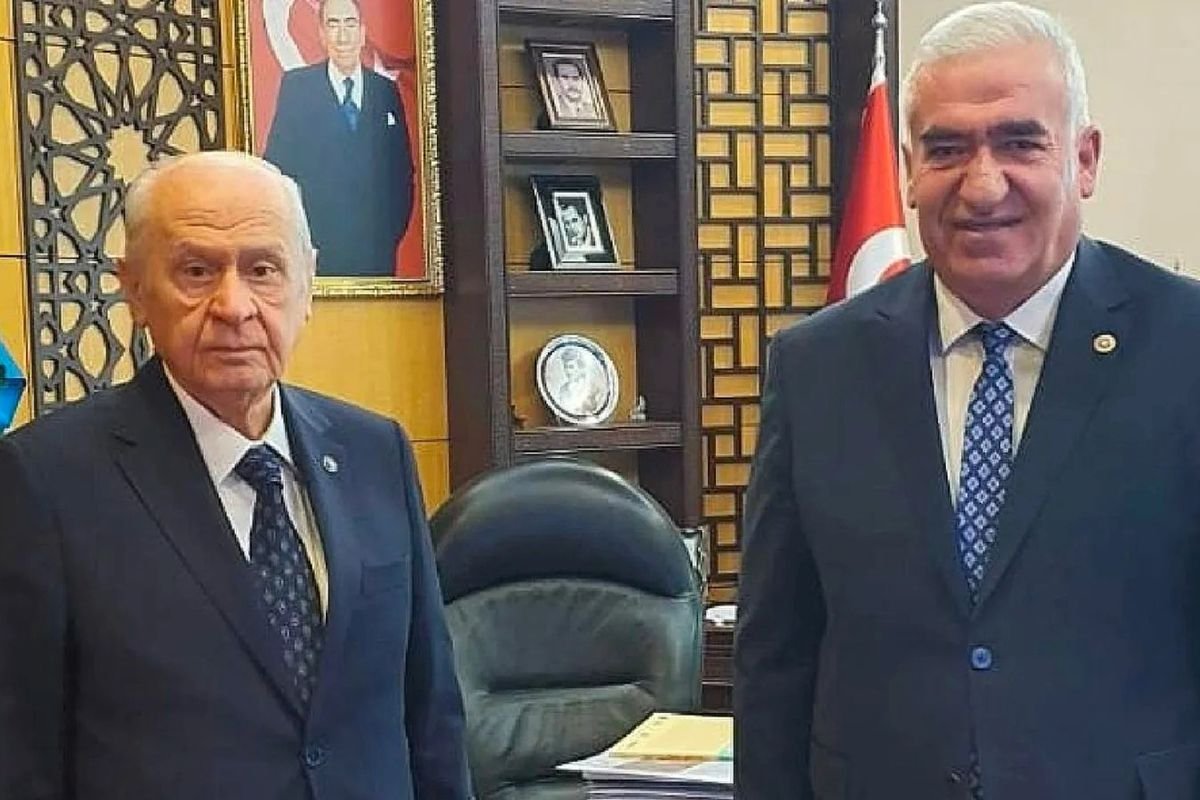 Disiplin kuruluna sevk edilen Ramazan Kaşlı MHP'den istifa etti