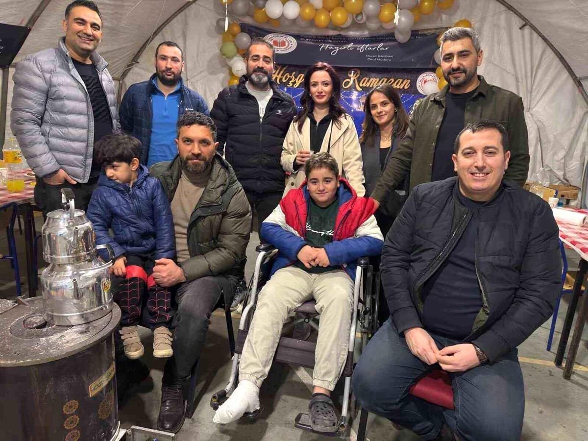 Kurtalan'da eğitime ve öğrenciye destek