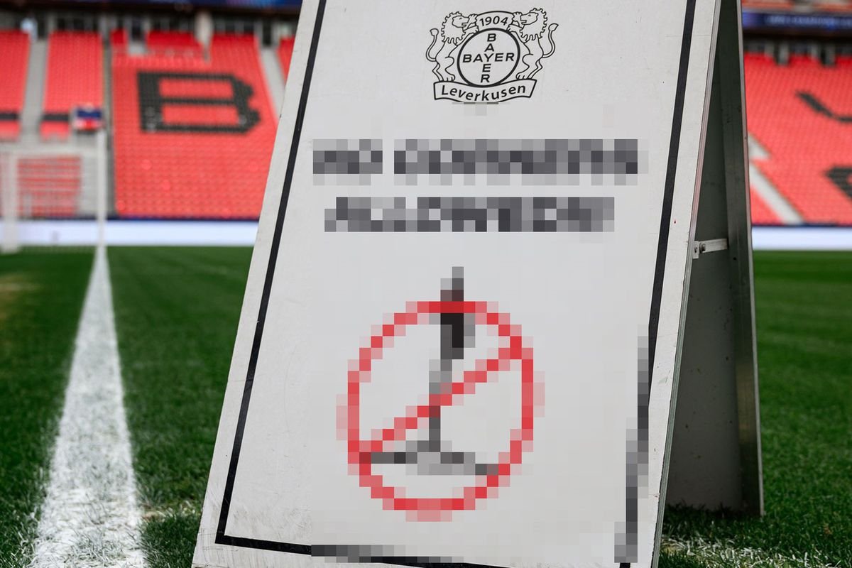 Daha önce böyle bir uyarı levhası görmediniz! Bayer Leverkusen'den Arsenal'in köşe vuruşlarına esprili önlem