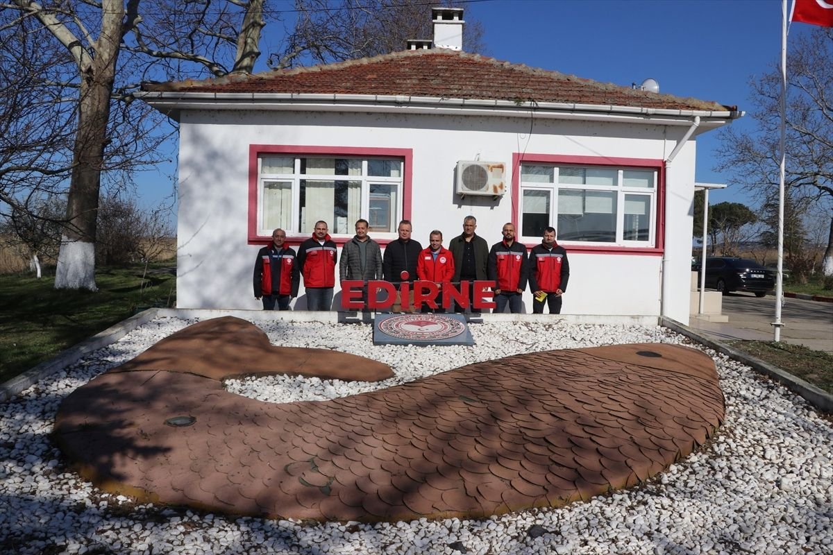 Balıkçılık ve Su Ürünleri Genel Müdür Yardımcısı Akbaş, İpsala Su Ürünleri Üretim Tesisini inceledi