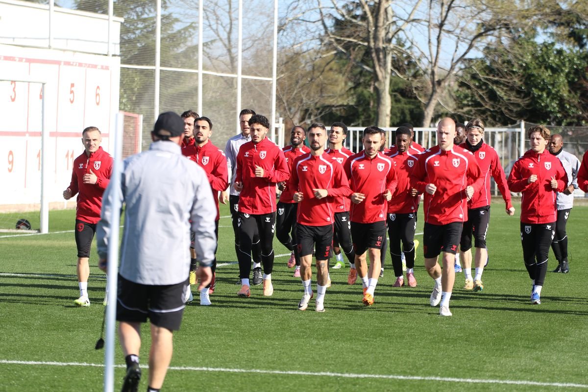 Samsunspor, Rayo Vallecano maçı hazırlıklarını tamamladı