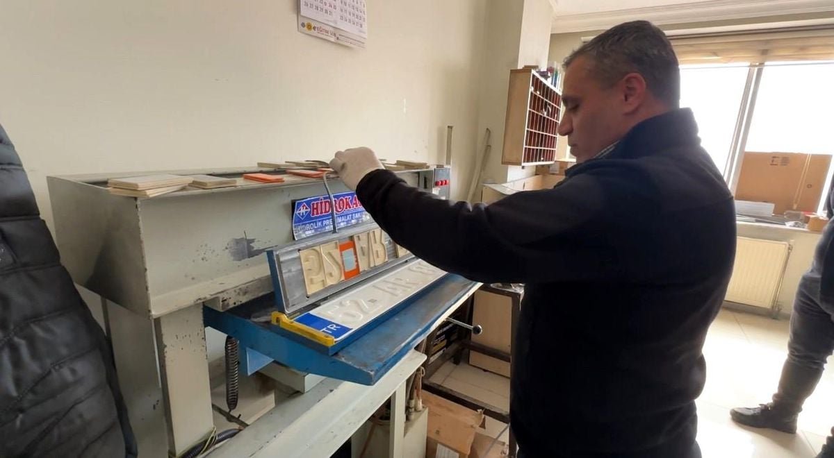 Yüksekova'da APP plaka mesaisi: İşlemler 10 dakikada tamamlanıyor
